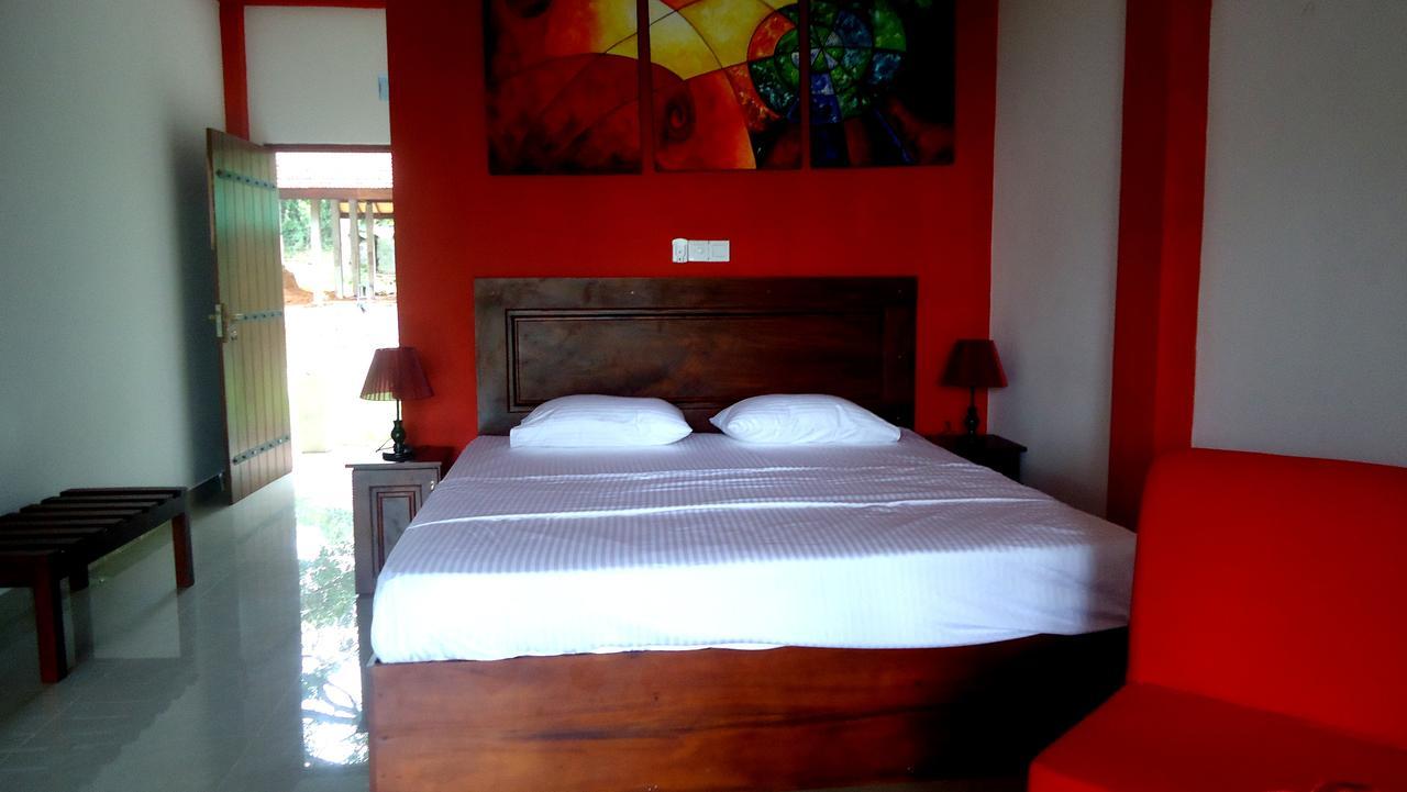 Bridge Hotel Negombo Kimbulapitiya Eksteriør bilde