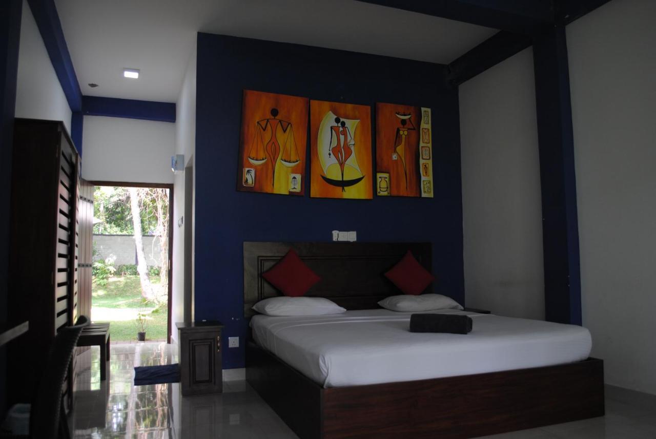 Bridge Hotel Negombo Kimbulapitiya Eksteriør bilde