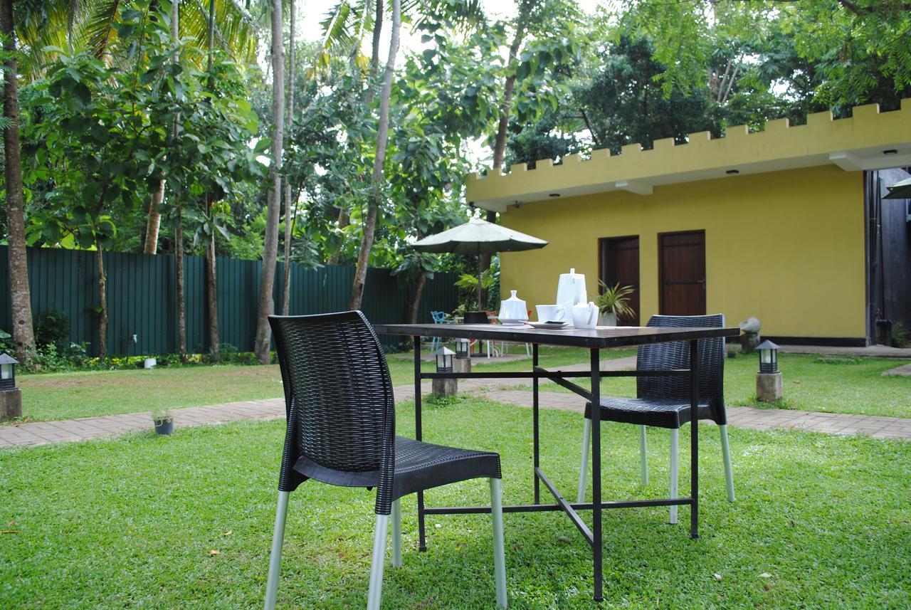 Bridge Hotel Negombo Kimbulapitiya Eksteriør bilde